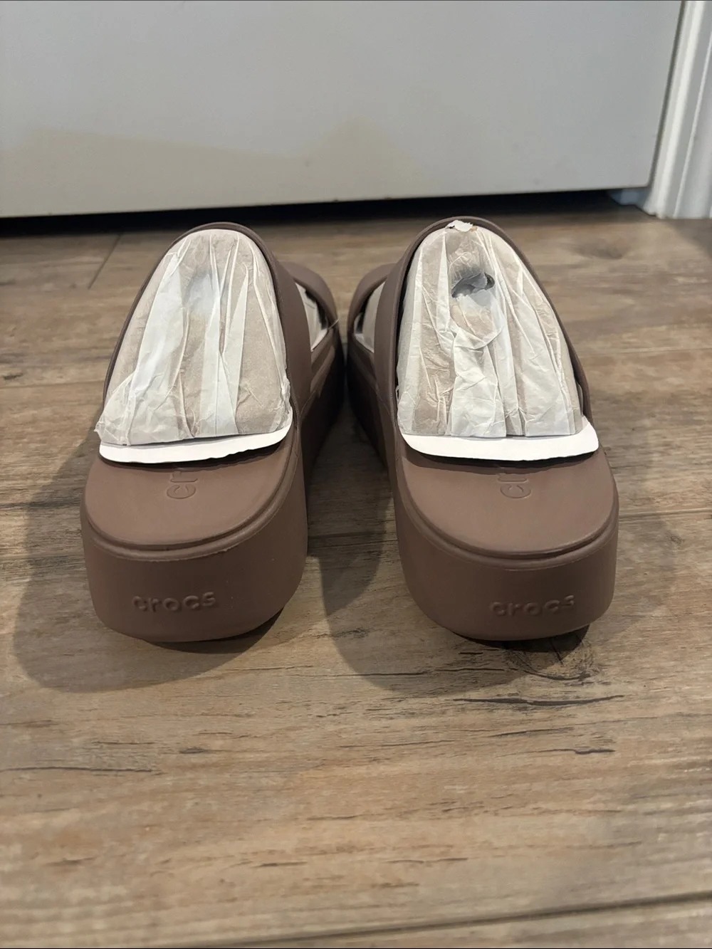 CROCS Getaway Platform Toe Loop Womens Slides Sandals Truffle Size 8 NEW - Picture 5 of 9